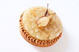 Tarte Poire Noisette Tonka Recette Olivia Patisse En 2020 Tarte Aux Poires Recette Tarte Poire Recette Tarte