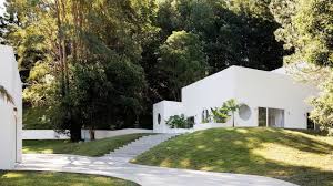 She's on a great sized block but is definitely lacking street appeal. House Ten Three Birds Renovations