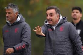 Carlos augusto soares da costa faria carvalhal. Carlos Carvalhal Acredito Que Vamos Dar Uma Resposta Boa Futebol Publico