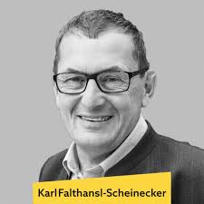 Den Abschluss meiner Team-Vorstellung machen heute Karl  Falthansl-Scheinecker sowie Ehrenbürger, Bürgermeister außer Dienst und  mein Vorgänger, Robert Zeitlinger. Es ist mir eine besondere Ehre, euch als  krönenden Abschluss meines Teams mit dabei