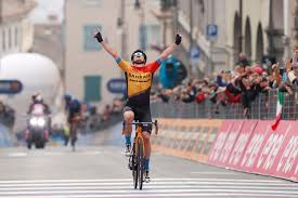***** carapaz **** nibali, yates. Uitslag Etappe 16 Giro Jan Tratnik Is De Snelste In Spannen Het Belang Van Limburg Mobile