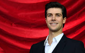 Luisa ranieri speaking about the culture chanel la donna che legge exhibition. Chi E Roberto Bolle Biografia Eta Altezza Vita Privata E Gossip Pourfemme