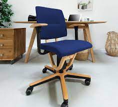 Umso wichtiger ist ein bequemer schreibtischstuhl, der dir hilft, trotzdem eine ergonomische sitzhaltung einzunehmen. Ergonomische Burostuhle