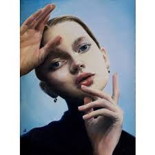 Anna Hammer's Instagram, Twitter & Facebook