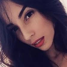 Me acabo de despertar 30/05la señalaron como supuesta tercera en discordia. Laura Fernandez Laufernandezg Profile Pinterest