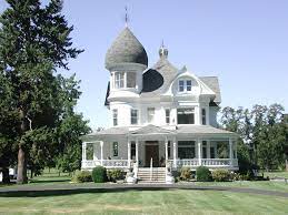 My Beautiful Victorian Built In 1865 Third Floor Is A Ballroom Which They Entertained Th Victorian Homes Modern Victorian Farmhouse Victorian Architecture