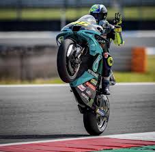 Rossi is the only rider of all time to have won the world championship in four different classes. T8jbszefpqymwm