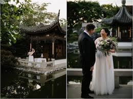 Instead, small scenes are set up so that as you wander through the garden, you come upon several intimate settings to view. Lan Su Chinese Garden Wedding Katy Weaver Photography