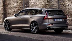 For the past few decades, tastes have shifted from wagons to minivans to suvs the v60 is essentially a wagon version of volvo's excellent s60 sedan. 2018 Volvo V60 Wagon Breaks Cover Ahead Of Geneva Debut
