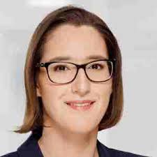 Claudia Lopes de Oliveira