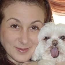 Lisa Pardini's Instagram, Twitter & Facebook