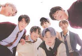It's easy to work with and not at all complicated to get started. Pin By Be On Bts Bts Wallpaper Desktop Bts Laptop Wallpaper Bts Group Photo Wallpaper