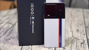 VIVO IQOO 9T - The Best T Phone? - YouTube