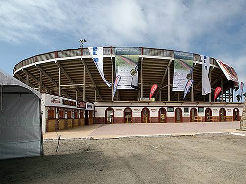 Resultado de imagen para plaza de toros de playa sde tijuana