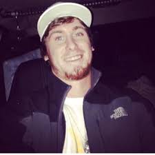 Kasey Henry (kaseyhenry621@)