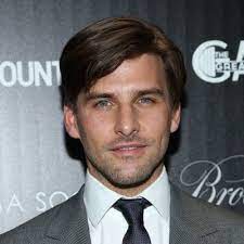 5 Medium Length Hairstyles For Men Medium Length Hair Styles Medium Length Hair Men Medium Length Hair Straight