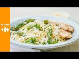 Otez L Extremite Des Asperges Coupez Les En Petits Troncons Et Faites Les Blanchir 3 Min Dans De L Eau Bouillante Cuisez Les Pates En 2020 Poulet Asperge Verte Plat