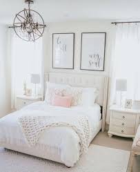 Nice 37 Pretty Master Bedroom Decor Ideas Masterbedroomsdecor Bedroom Decor Master Bedrooms Decor Home Decor Bedroom