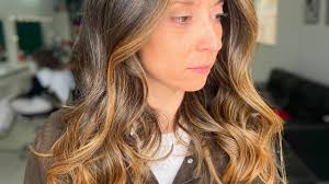 Best Beauty Salons near me in Joinville