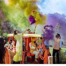 Mehndi Entrance Ideas Thepakistanibride Bride Entry Wedding Entrance Smoke Bomb Photography