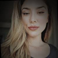 Nicole Cali's Instagram, Twitter & Facebook