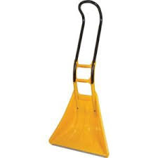 True Temper Snoboss 26 In Snow Shovel 1625300 The Home Depot Snow Shovel Shovel Car Emergency Kit