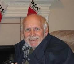 Roland Akins's Instagram, Twitter & Facebook