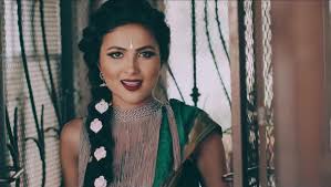 Vidya Vox In Green Saree Outfit Celebrity Clothing Charmboard