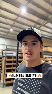 She’s flat out here 🤯 Black Friday sale ends soon so get your orders in!!  🚀 #teampca #pigchasingaustralia