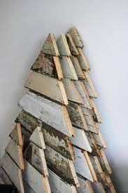 25 Ideas Of How To Make A Wood Pallet Christmas Tree Pallet Christmas Tree Wood Christmas Tree Pallet Christmas