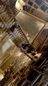 Hogwarts Moving Staircases Harry Potter Wallpaper Phone Hogwarts Harry Potter Aesthetic Harry Potter Background
