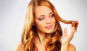 In tante mi avete chiesto come sistemo il mio nuovo taglio corto.in effetti è un po' piu' difficile rispetto ai capelli lunghi, ma in questo. Trattamento Alla Cheratina Per Capelli Cos E Rischi Danni E Costo The Italian Times