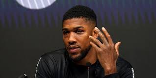 Report: Anthony Joshua to be trained by Robert Garcia for Usyk rematch