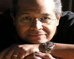 Legendary Akron broadcaster Chuck Collins dies