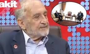 Türk siyasetinde önemli bir yer tutan oğuzhan asiltürk kimdir sorusuyla araştırılmaya devam ediyor. Saadet Partisi Nde Derin Oguzhan Asilturk Krizi Tele1