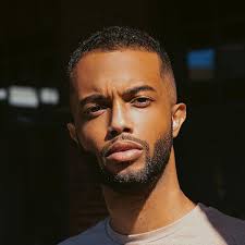 Amazon.com: The Taking of Jake Livingston: 9781984812537: Douglass, Ryan:  Books