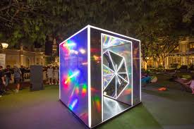 Singapore Night Festival Dazzles Crowds With 13 Stunning Light Installations Light Art Installation Light Art Light Installation