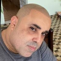 Erasmo Santos's Instagram, Twitter & Facebook