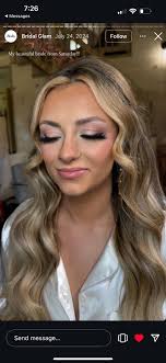 Just your local artist looking for more beautiful people to draw.