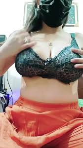 Desi Bhabhi Sexy Women Body Hot Show Queen4desi: Indian Porn by FapHouse