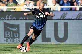 Leonardo spinazzola plays for italian league team atalanta b.c. Spinazzola Gelato Dall Atalanta Dopo La Nazionale Torna A Disposizione