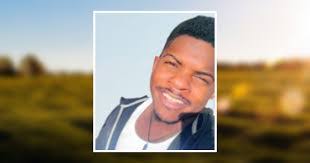 Lea Tate's Instagram, Twitter & Facebook