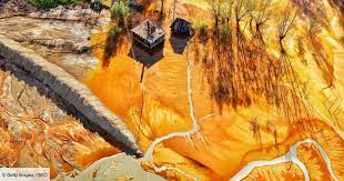 Roșia montană project is a gold and silver mining project initiated by roșia montană gold corporation in roșia montană, romania. Paongphrre5kdm