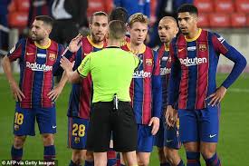 Related to ronald koeman young. Ronald Koeman Slams Barcelona Team S Weak Defence In Their 2 2 Draw Against Valencia Aktuelle Boulevard Nachrichten Und Fotogalerien Zu Stars Sternchen