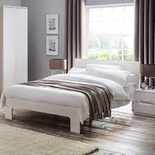 White glossy finish modern bedroom with optional casegoods features: Arabic Style Modern Pure White High Gloss Bedroom Furniture Set China Bedroom Furniture Set Bedroom Furniture Made In China Com