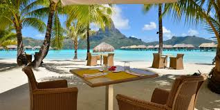 Regis, which offers everything from sunset couples massages to romantic dinners, and fun surprises for your sweetheart. Intercontinental Bora Bora Resort Thalasso Spa Bora Bora