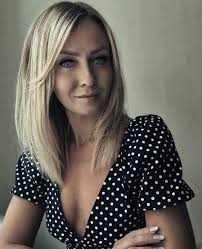 Looks beautiful 😎 without 💄 Happy Friday 😊