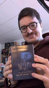 Merci infiniment @sandra_marinelli_ pour ton cadeau ! Je suis très touché 🙏