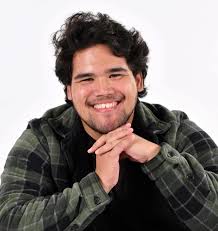 Meet Landon Waller, one of the members in the voice cast and the understudy  for Alastor The Radio Demon and R2-D2 in “Mixed Impressions! Landon is 21  years old and is a