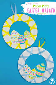Homemade décor elements bring comfort and warm atmosphere into any home design. Easy Peasy Paper Plate Easter Wreath Kids Craft Room